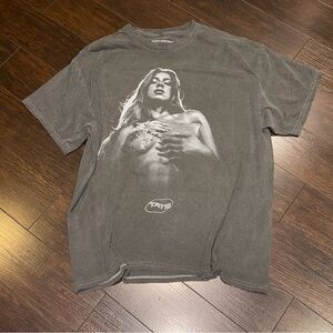 New! 2025 Tate McRae “Miss Possessive Tour” Size Large Grey Official Merchandise